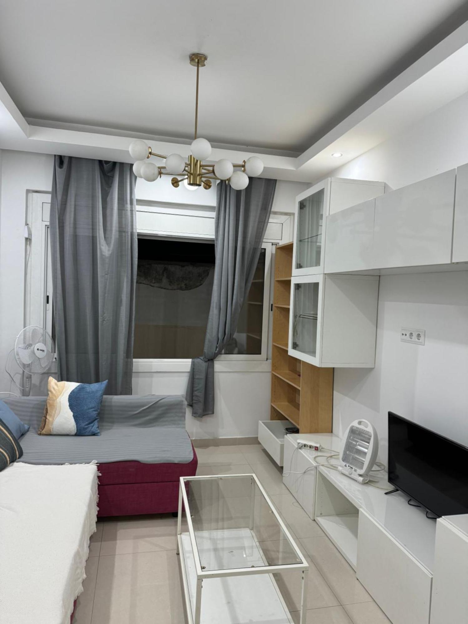 Vivienda Total Cerca Del Arc De Trimf Apartamento *